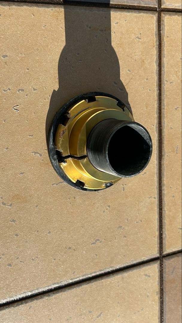 20系ヴェルファイア，アルファード　と50系エスティマHKS 車高調。