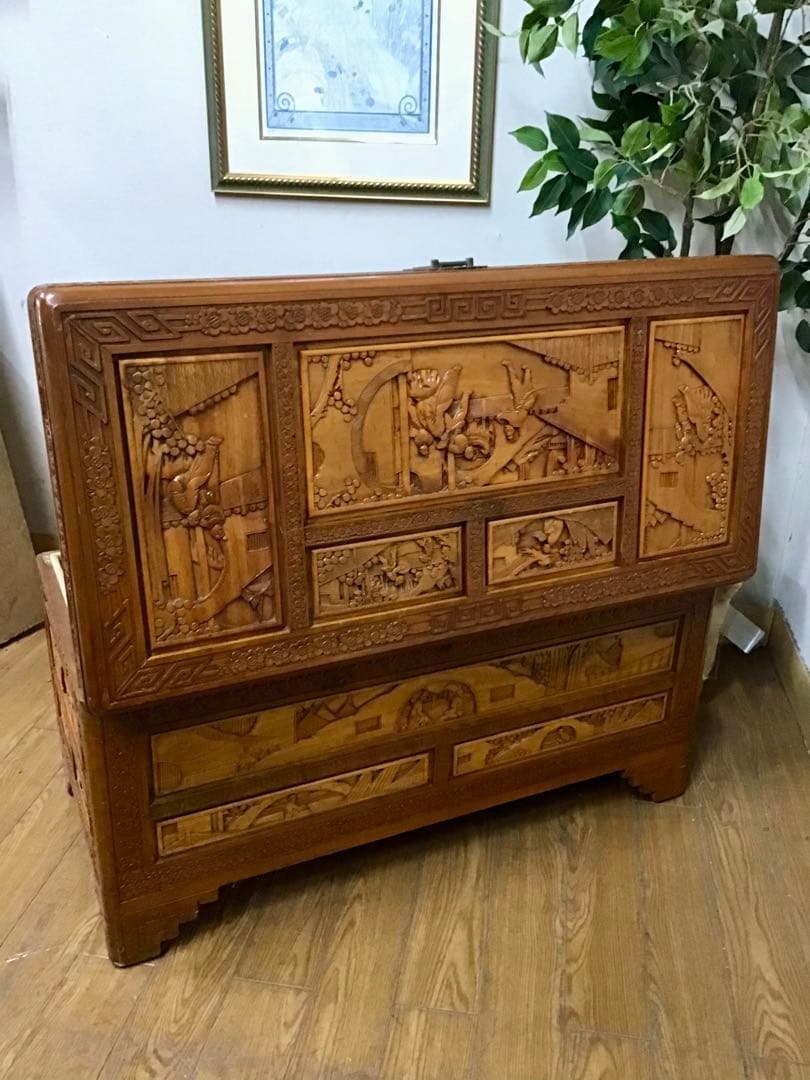 Totoro☆管370☆中国☆アンティーク☆手彫り☆カンファーチェスト