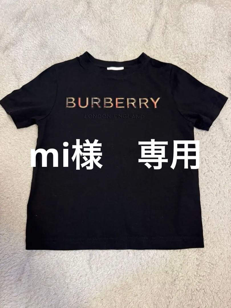 『最終値下げ』BURBERRY ブラック Tシャツ 4Y
