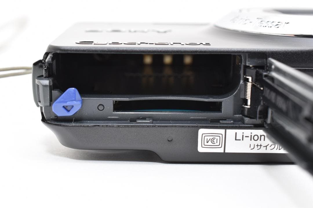 《 美品 》 ソニー　SONY Cyber-shot DSC-W270 ブラック