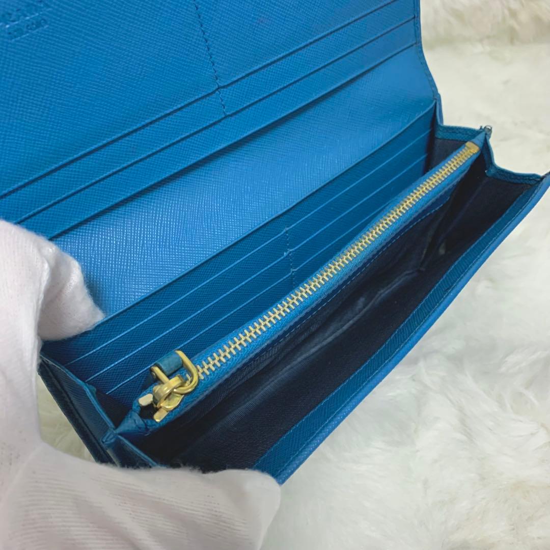 美品！PRADA サフィアーノ　メタルロゴ　ブルー系　レディース　長財布