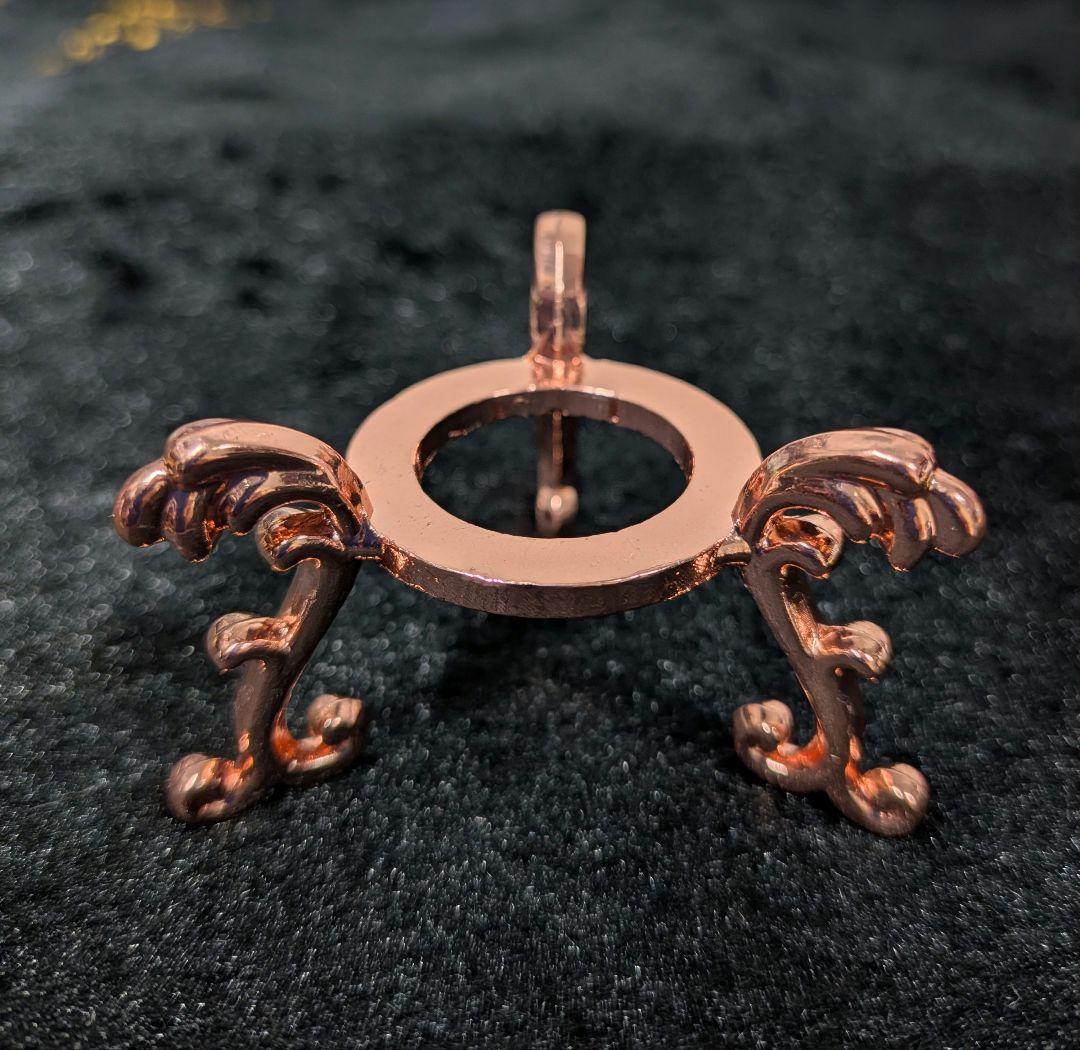 【高品質】天然石ピンクアゼツライト①スフィア4.1cm　丸玉　置物　新入荷❣️