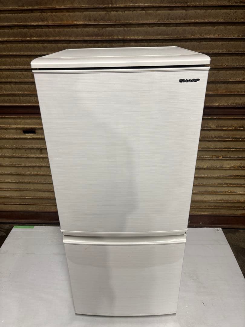 シャープ ノンフロン冷凍冷蔵庫 SJ-D14F-W 2019年製