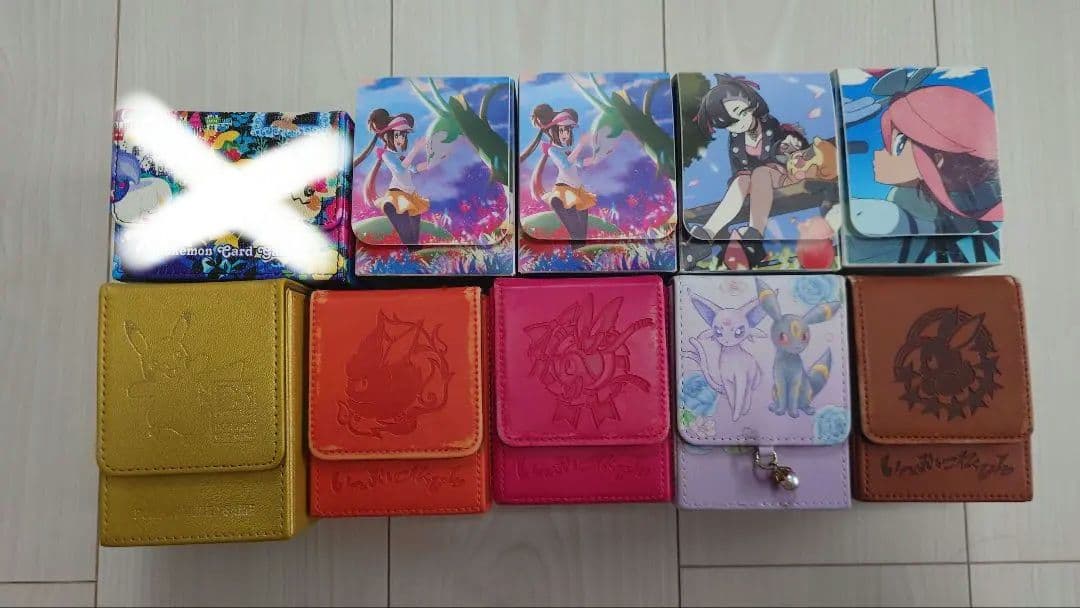 イーブイ　ニンフィア　ブースター　ミミッキュ　ピカチュウ　フリップデッキケース
