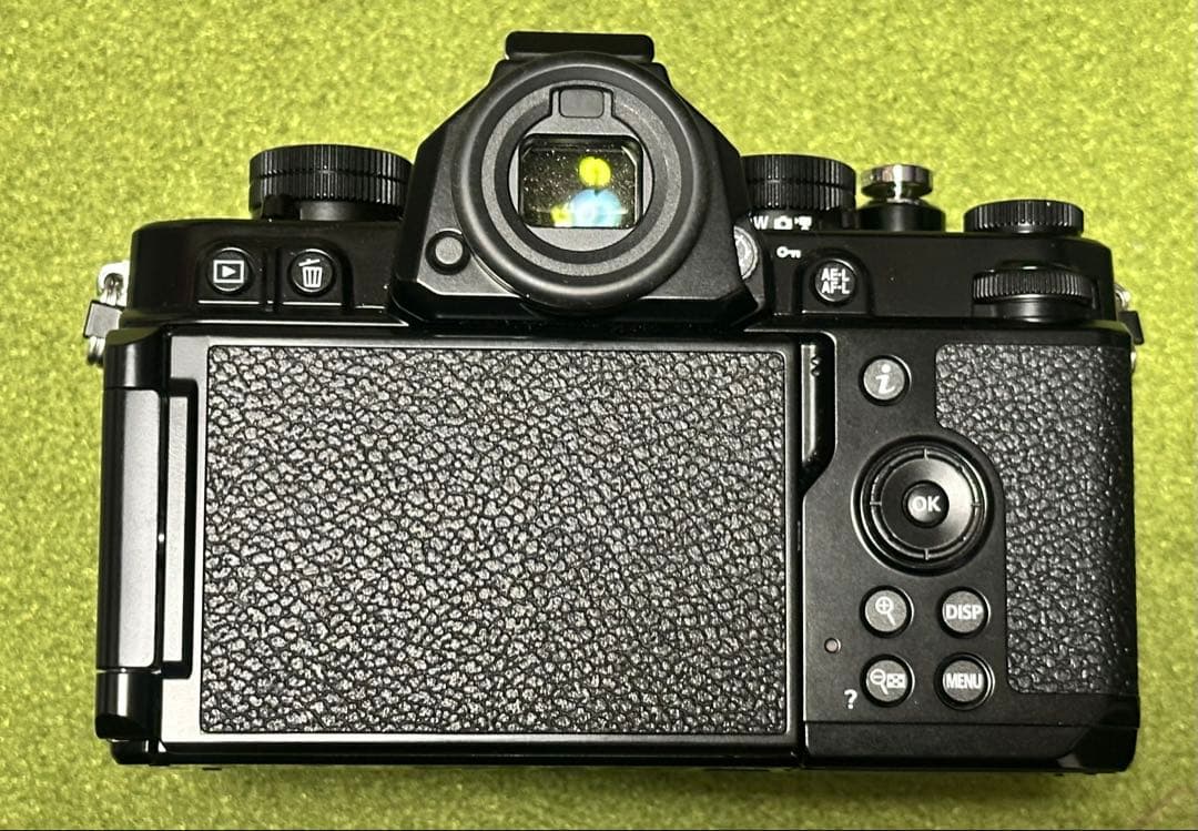 NIKON Zf /NIKKOR Z 28mm F2.8 （SE)