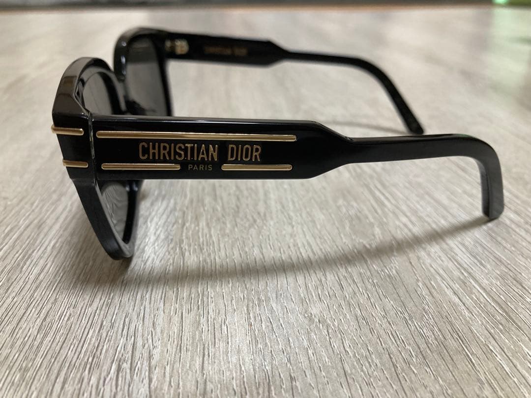 CHRISTIAN DIOR ブラック スクエア サングラス