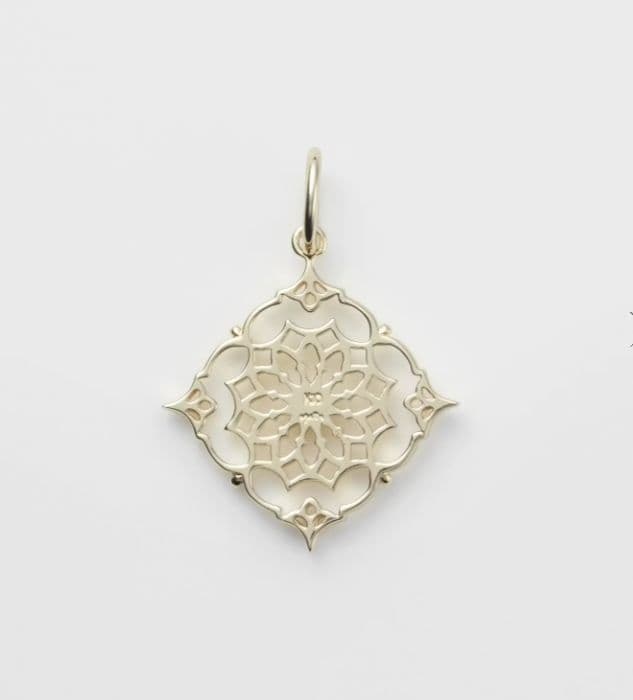 販売証明書有り☆agete K10 ダイヤモンドチャーム