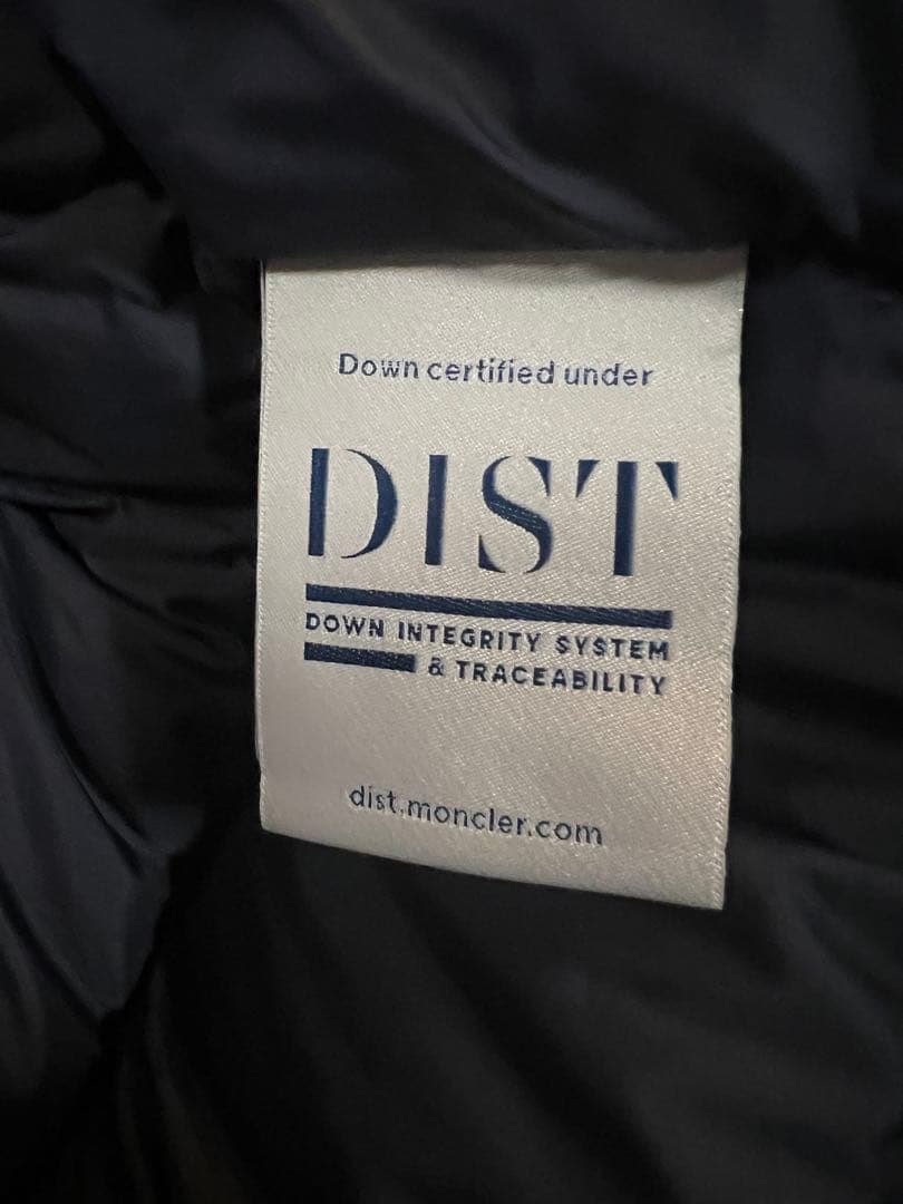 美品　MONCLER フード付きダウンジャケット ネイビー　サイズ2 L相当