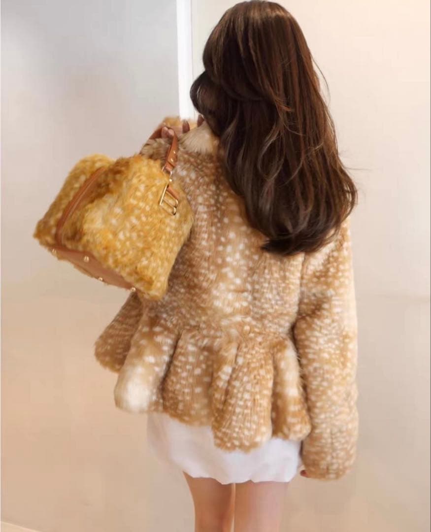 bibiy. DORA PEPURAMU FUR COAT 即日発送