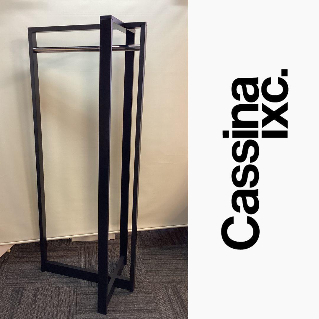 新古品　定価約１２万　ピアニー　ドレスハンガー　カッシーナイクスシー　PEONY