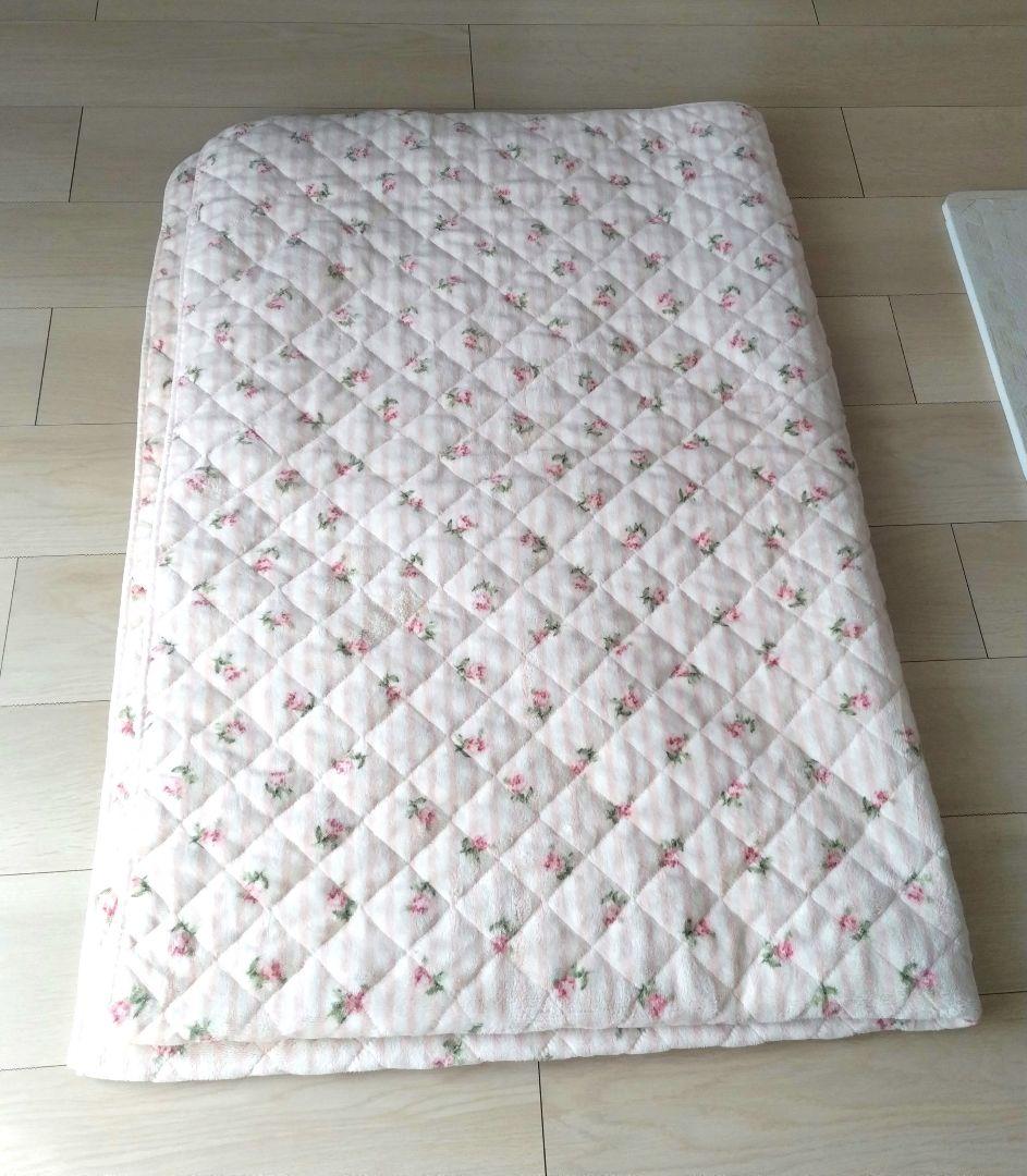 ローラアシュレイ　ローズ柄　敷きパッド　ダブル