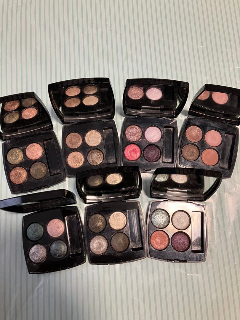 CHANELアイシャドウ 4色パレットのまとめ売り7点セット