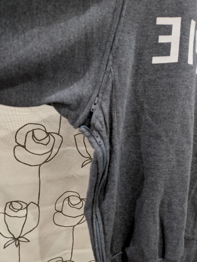 UNDERCOVER GROUPIE トレーナー