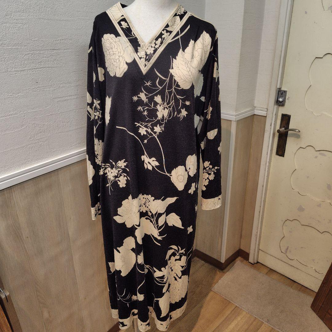 LEONARD 花柄 ワンピース　Vネック 長袖ひざ丈チュニック