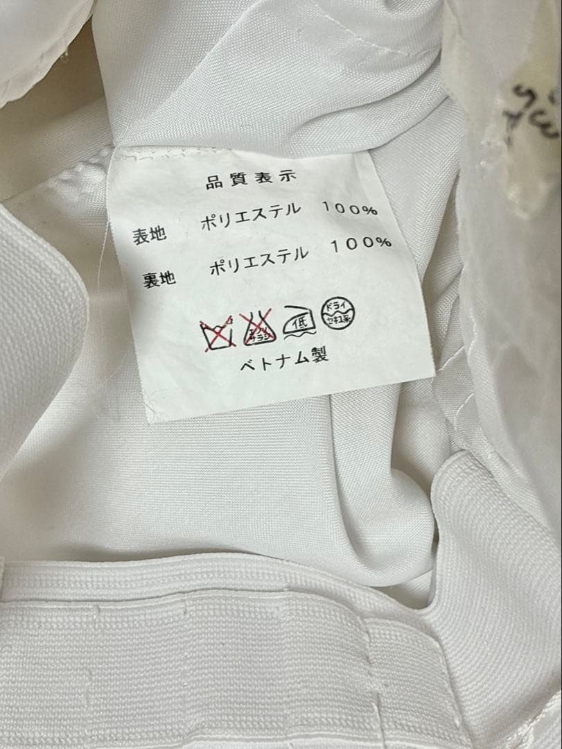 ウェディングドレス　Aライン