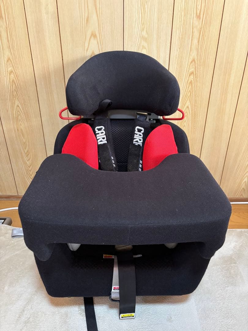 障害児用カーシート　キャロット3 黒（SEEDS CARROT3）