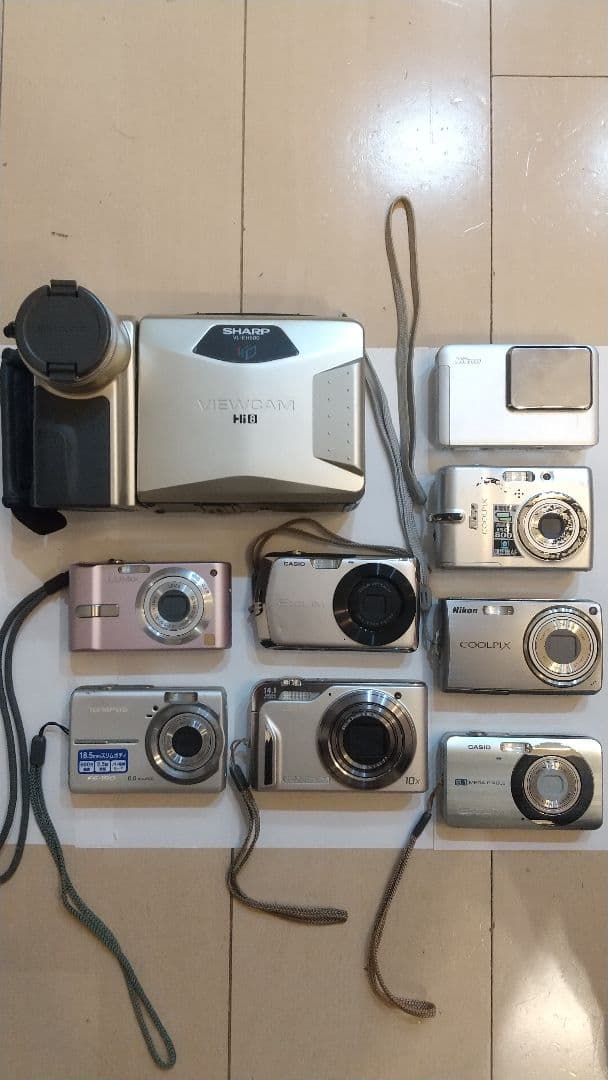 ユ*キ様 コンパクトデジタルカメラ(ビデオカメラ含む) 9台 動作未確認 ジャン