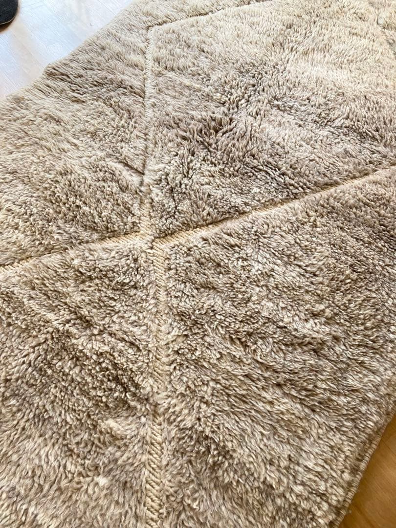 【モロッコ直輸入】新品 上質ベニワレングレージュラグ　即購入OK