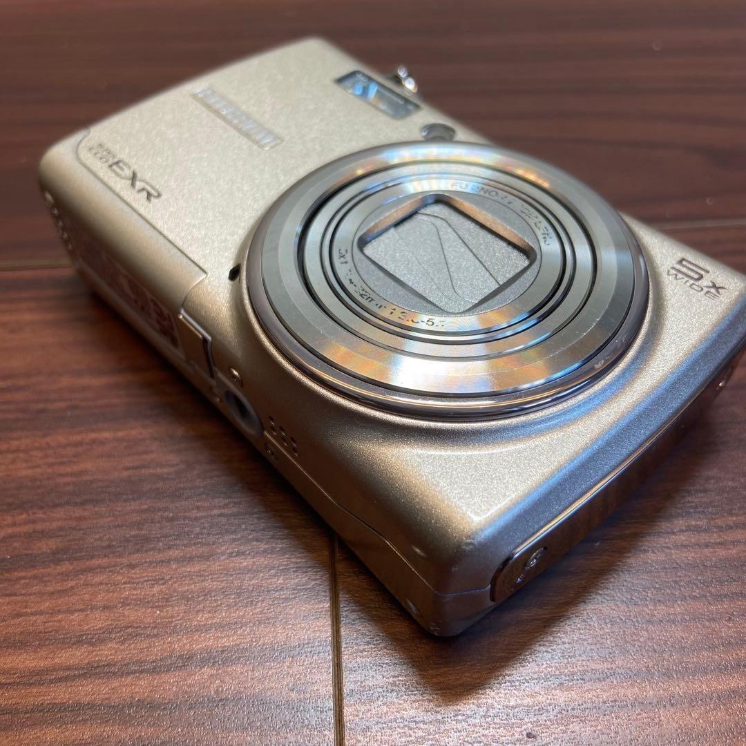 FUJIFILM FinePix F200 EXR デジカメ 4276