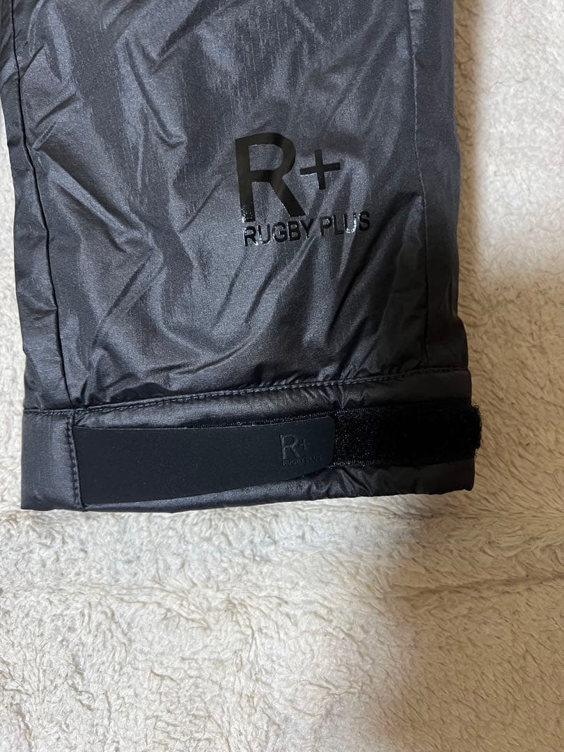 新品タグ付きカンタベリー R+ 防水コート 早い者勝ち！