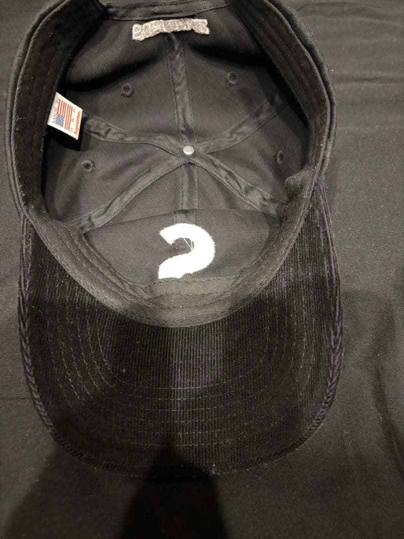 Supreme 黒キャップ