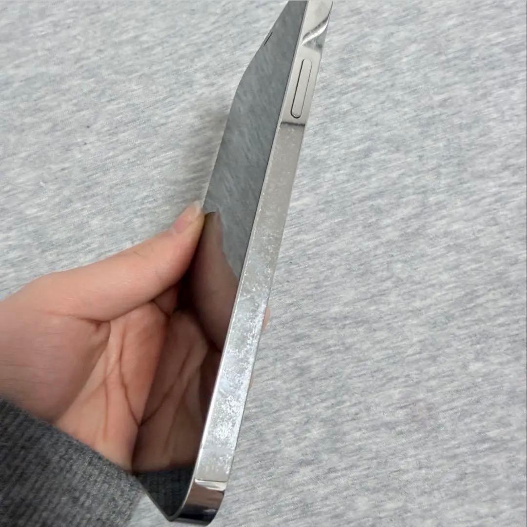 iPhone 12pro 背面割れ 128GB