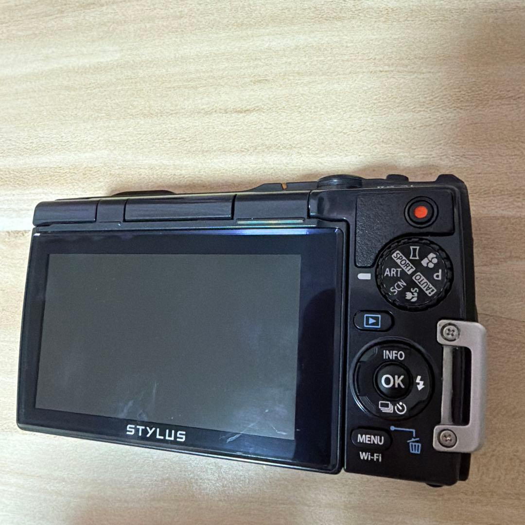 OLYMPUS STYLUS TG-870 Tough 防水　グリーン