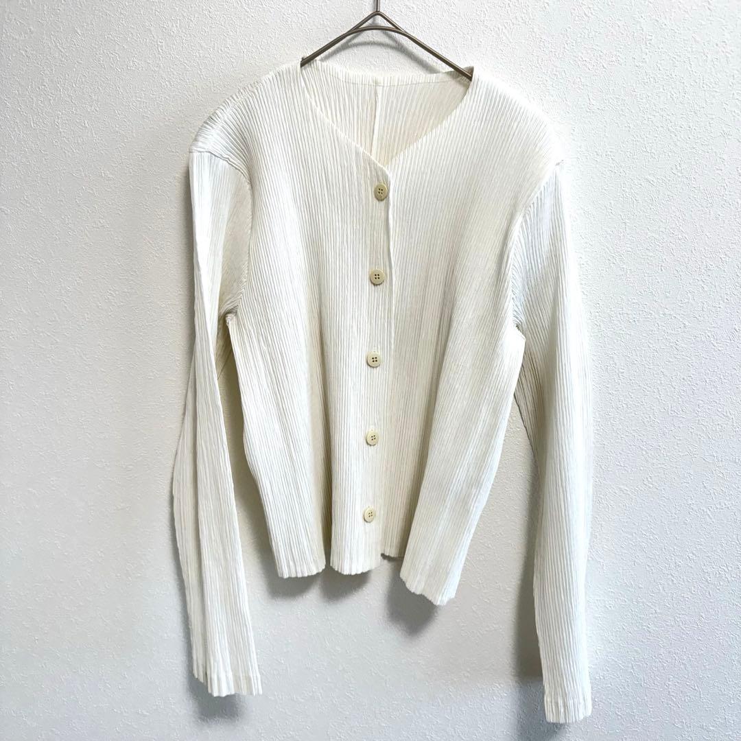 極美品✨ISSEY MIYAKE プリーツ　ホワイト　ノーカラー　ジャケット