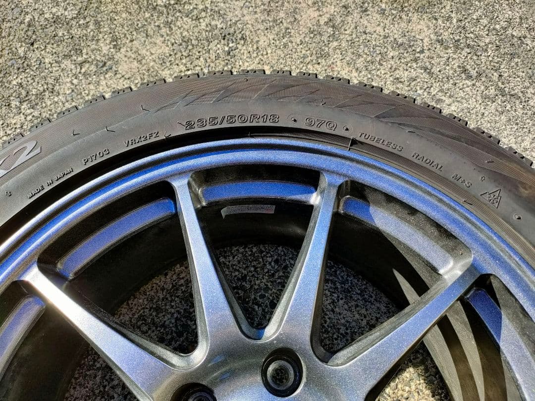 22年製 4本 235/50R18 ブリザックVRX2 スタッドレス