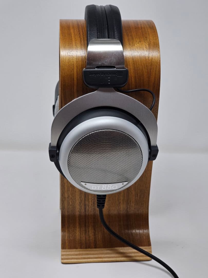 ヘッドホン beyerdynamic DT 880 EDITION 250 Ohm