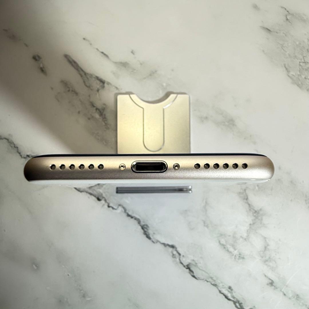 ★新品バッテリー　iPhone SE3 (第3世代) 128GB SIMフリー