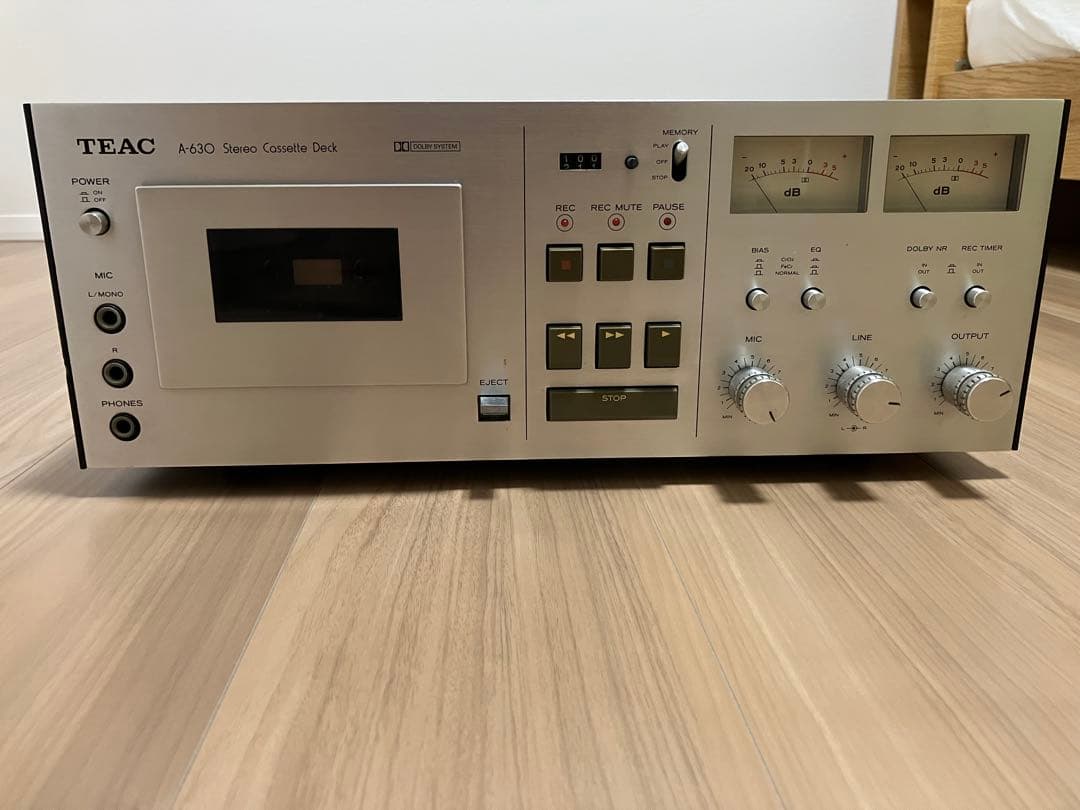 TEAC A-630 カセットデッキ
