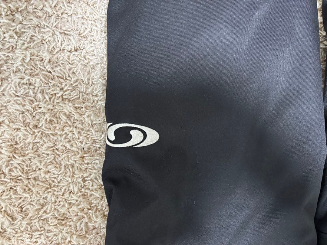 SALOMON フード付きスキーウェア 上下セット　上下Lサイズ