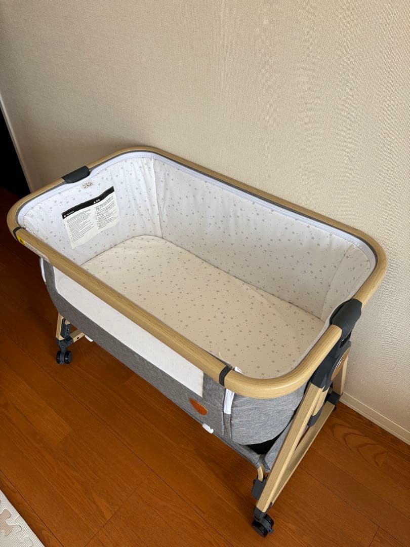 HZDMJ ベビーベッド　グレー　折りたたみ　キャスター付き　高さ調整可能