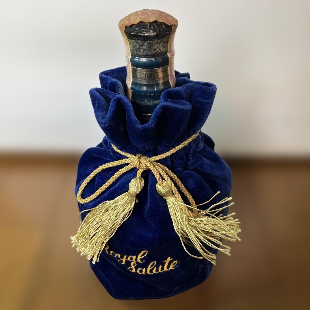 【未開栓】 SALUTE ロイヤルサルート 21年 青陶器 1085g