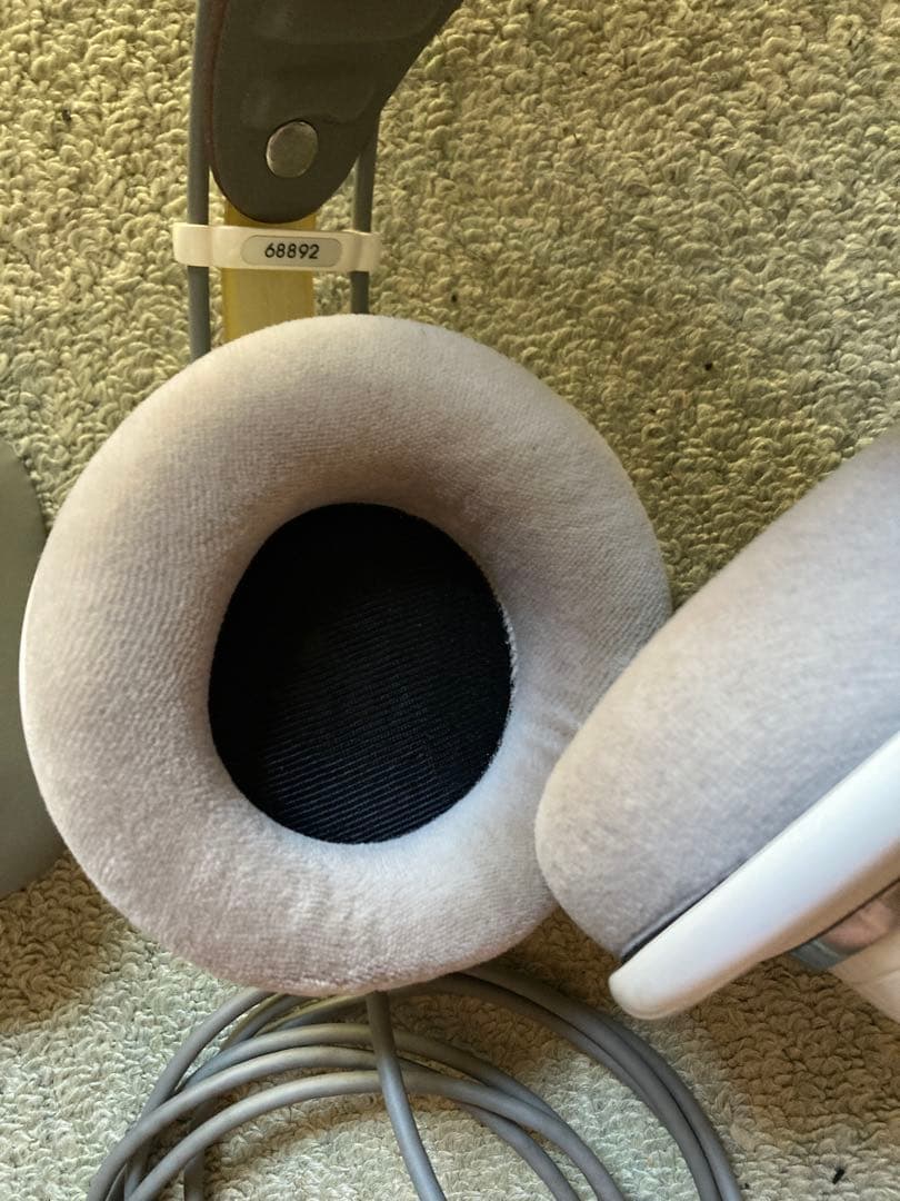 AKG ヘッドホンK701 オーストリア製