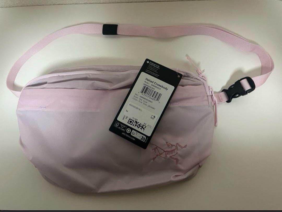 ☆国内正規品☆ヒリアド6 Hilliard 6 Crossbody Bag