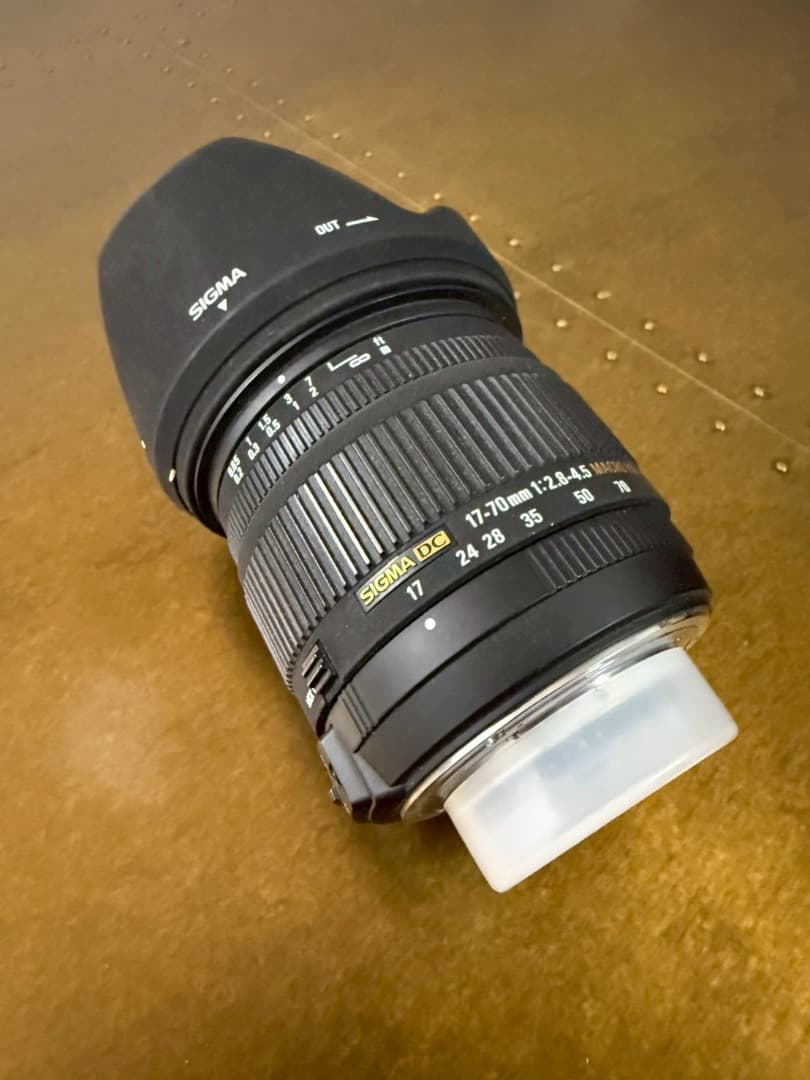 シグマ 17-70mm F2.8-4.5 DC MACRO HSM ニコン用