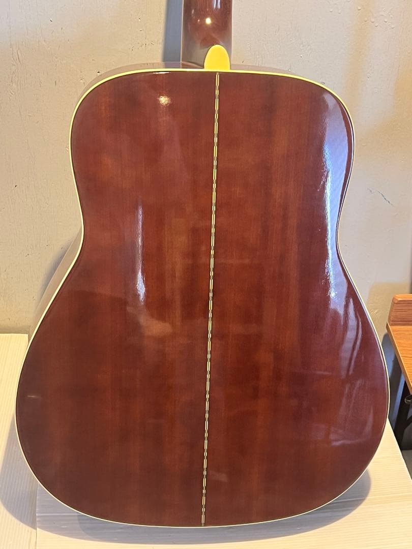 美品　ヤマハ　FGー432TBS ギター