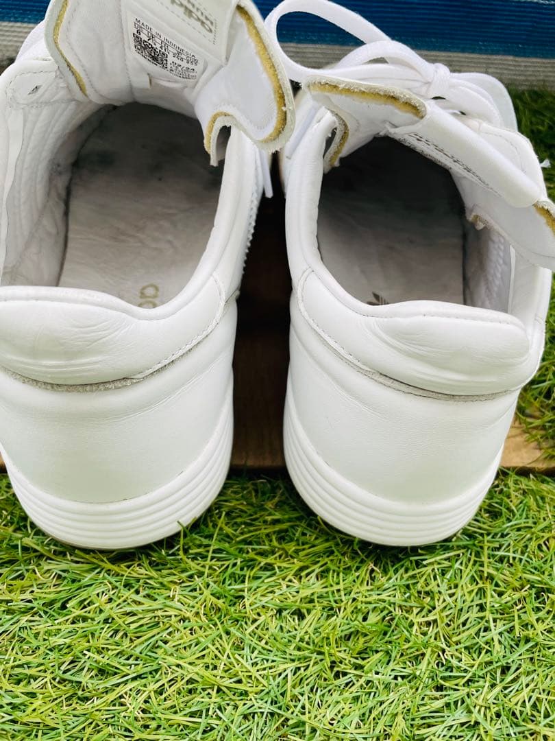 adidasムンディアル チーム ホワイト