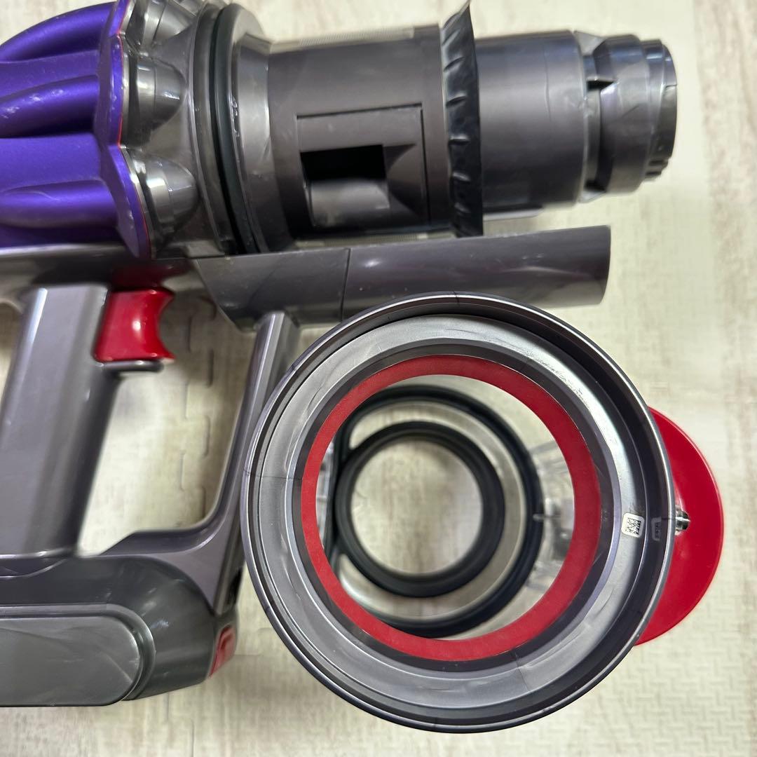 dyson ダイソン デジタルスリム フラフィ掃除機 SV18