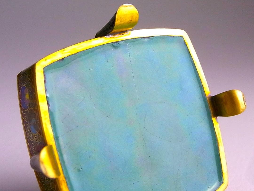 【 E456 】 美しき超名品　明治期尾張七宝上手作　黄銅線鳳凰文脚付き小物入れ