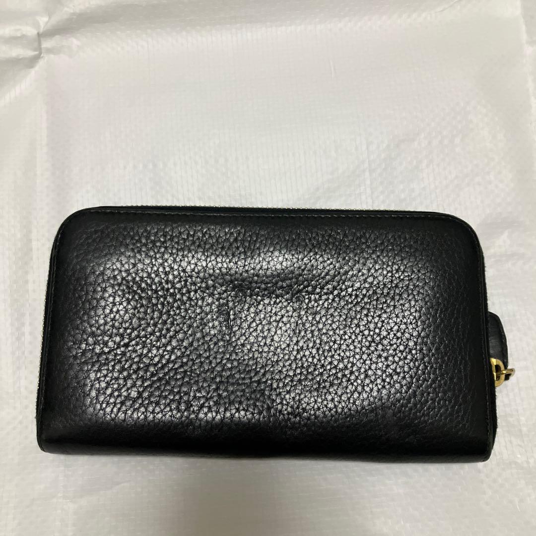 PRADA プラダ　長財布