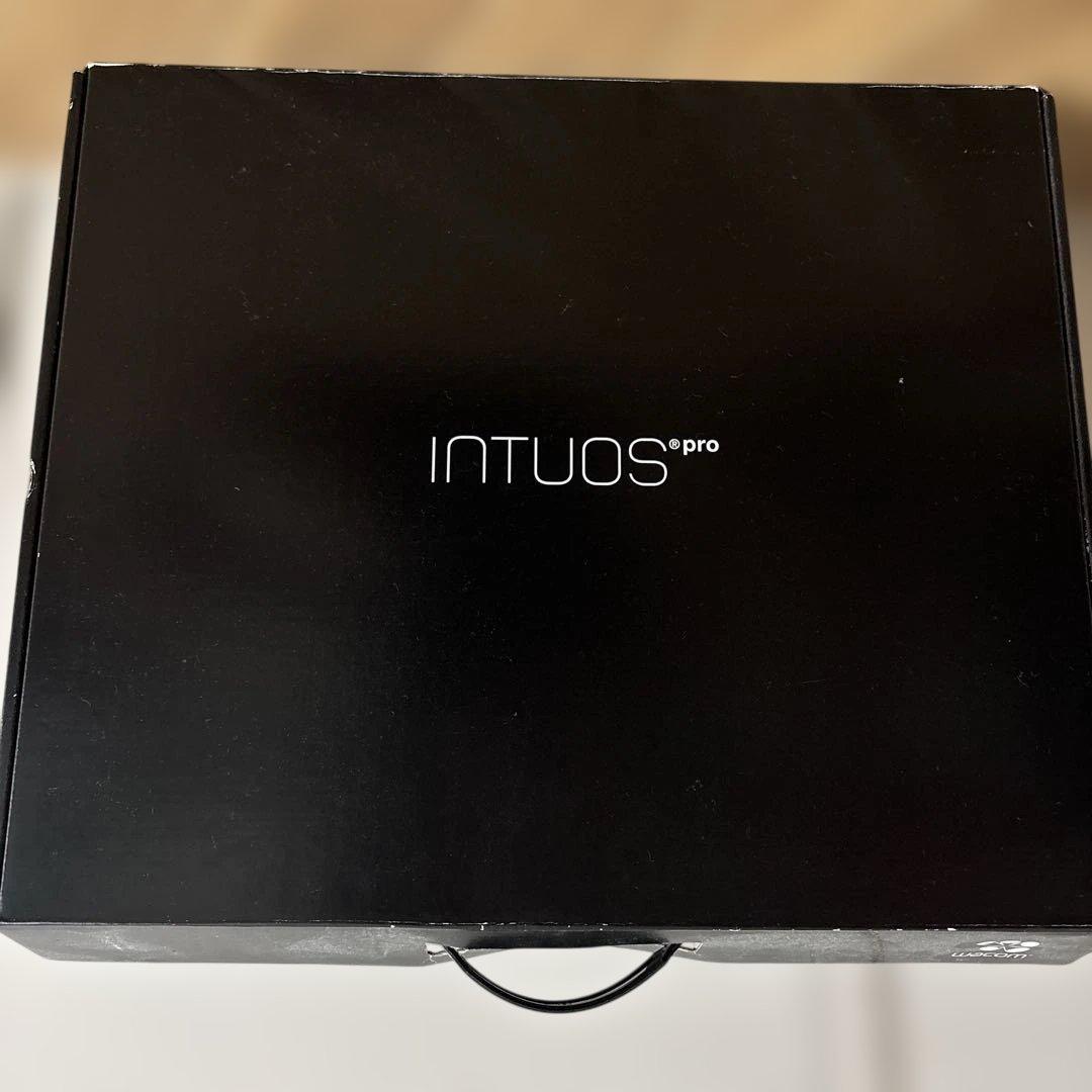 Wacom ペンタブレット INTUOS PTH-651 Ｍサイズ