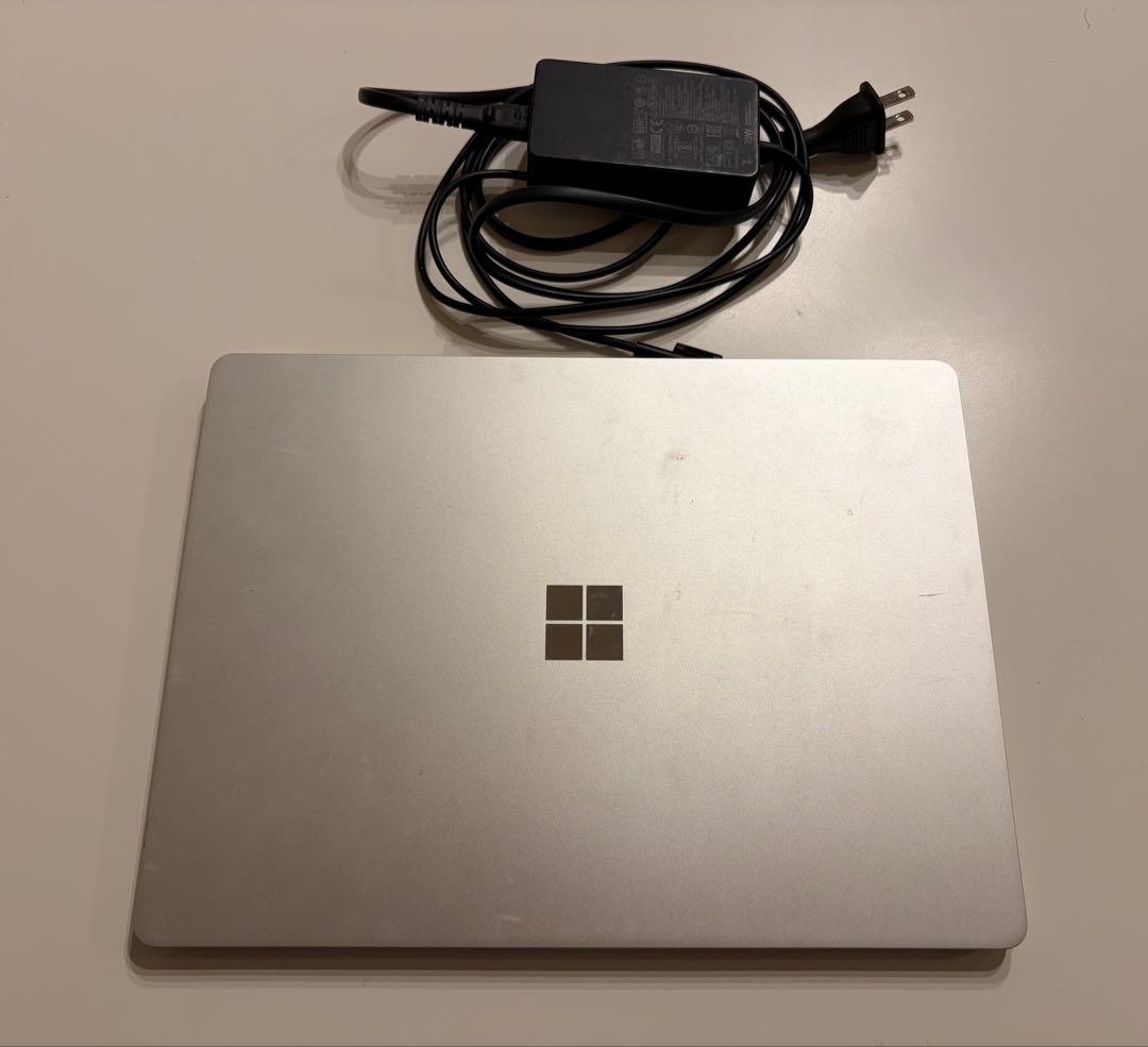 Microsoft Surface Laptop 12.4インチ