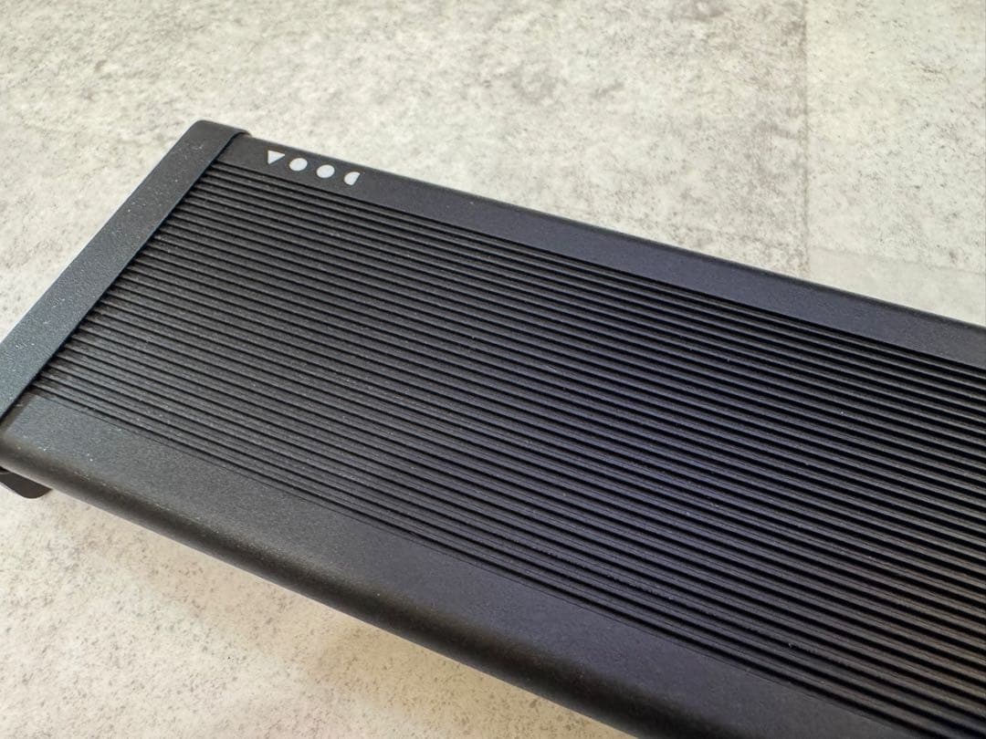 ADAガラスポッドmaru展示スタンドセットとパルダライト60