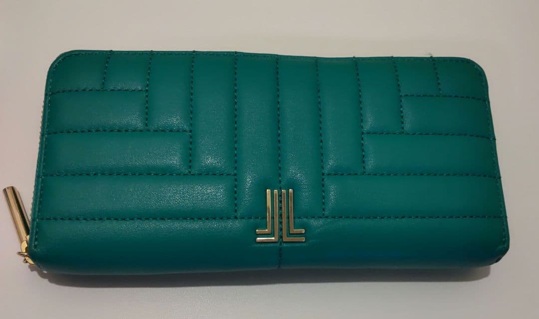 LANVIN en Blueグリーン キルティング長財布