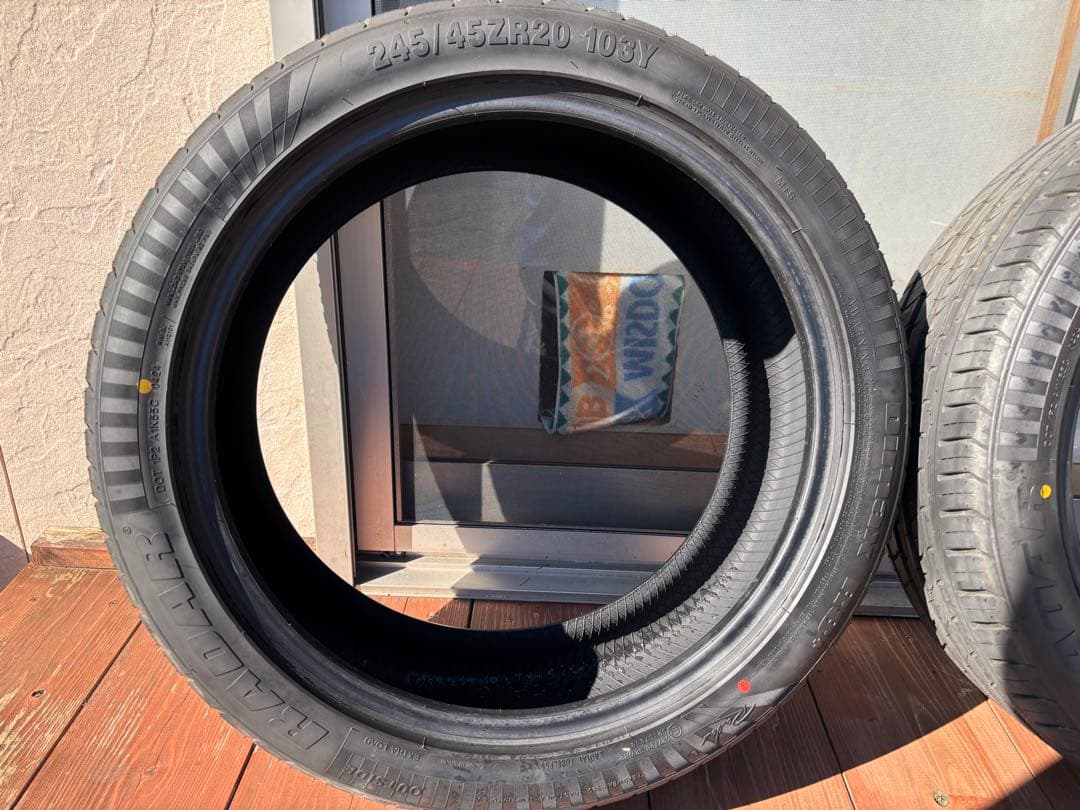 オートウェイで購入　245/45/20 サマータイヤ