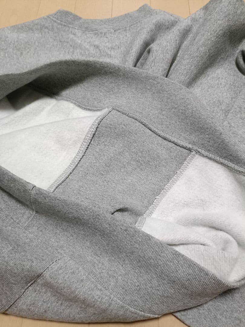 Hide And Seek グレー トレーナー スウェット Lサイズ