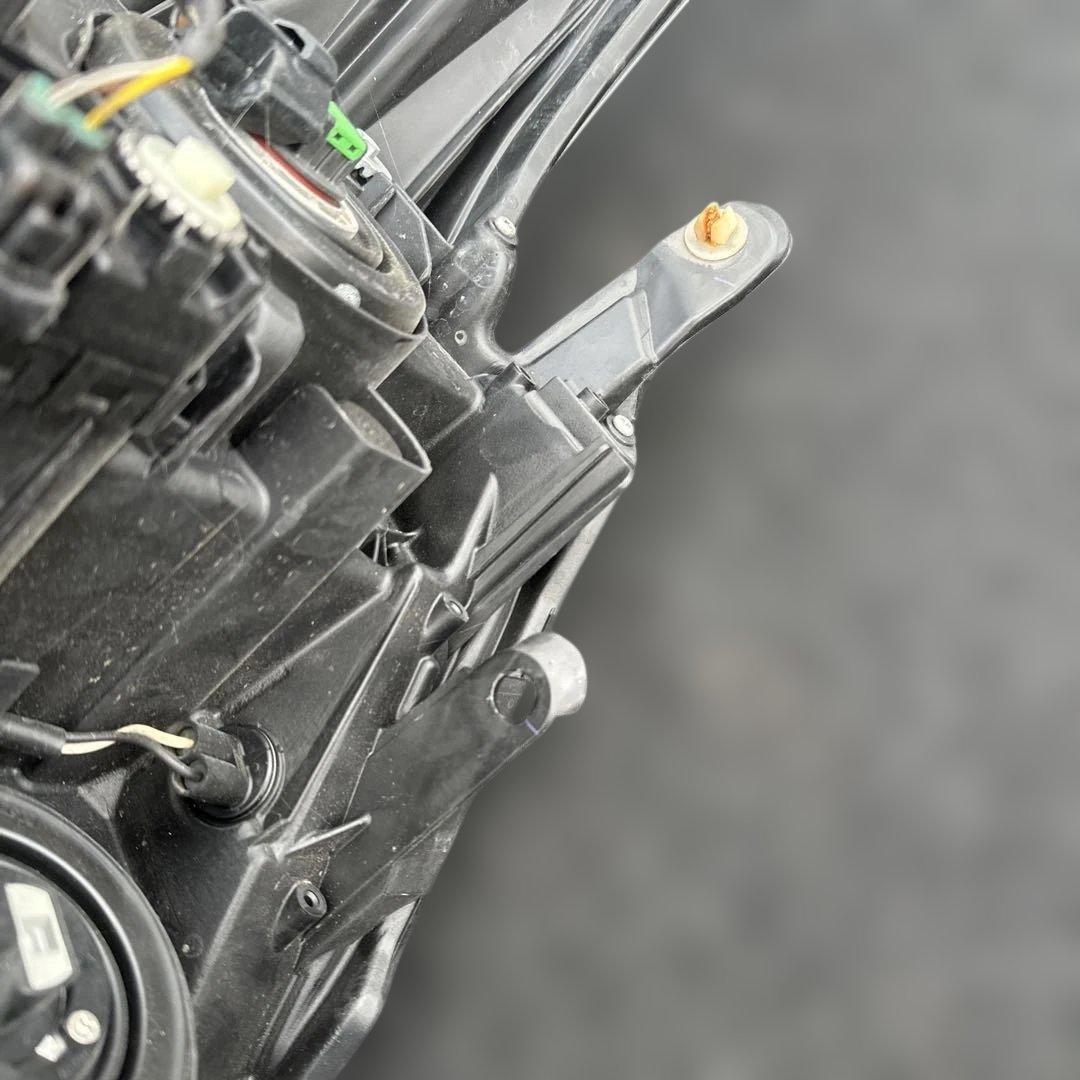 トヨタ プリウス 30系 ヘッドライト左右 KOITO 47-29